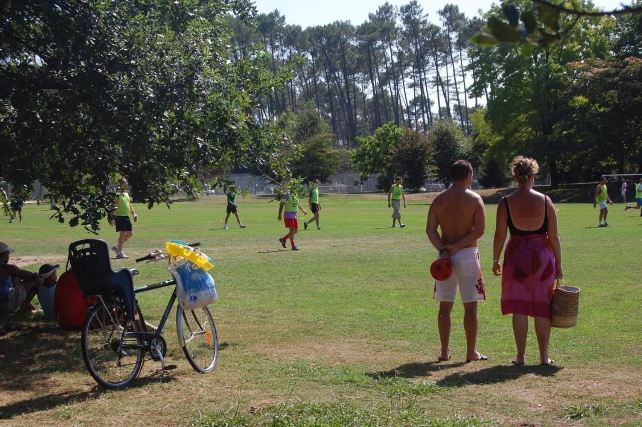 Village Vacances Les Chenes De Leon Luaran gambar