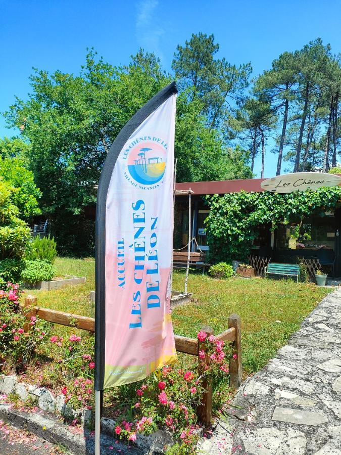 Village Vacances Les Chenes De Leon Luaran gambar
